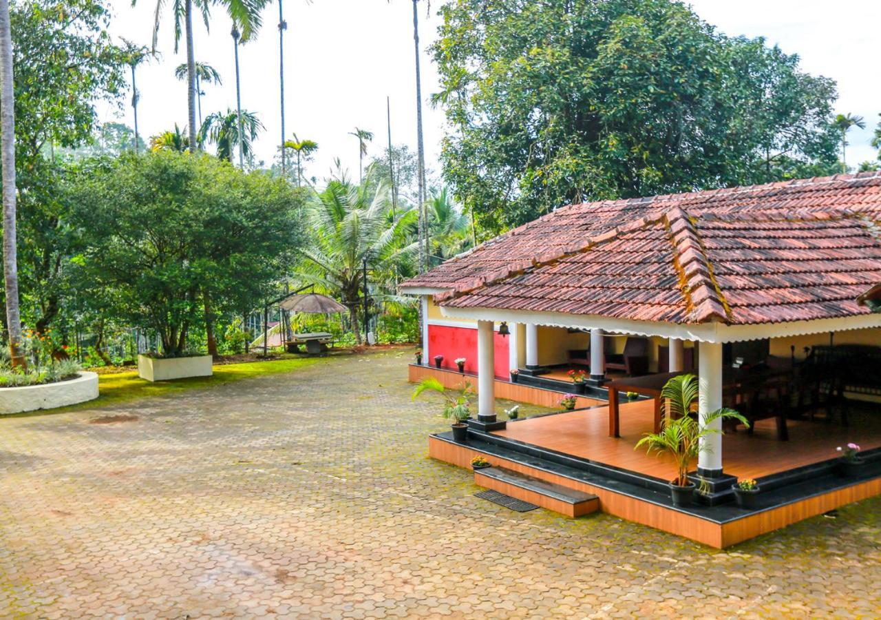 Chandragiri Wayanad Pool Bungalow By Voye Homes Vaduvanchal ภายนอก รูปภาพ