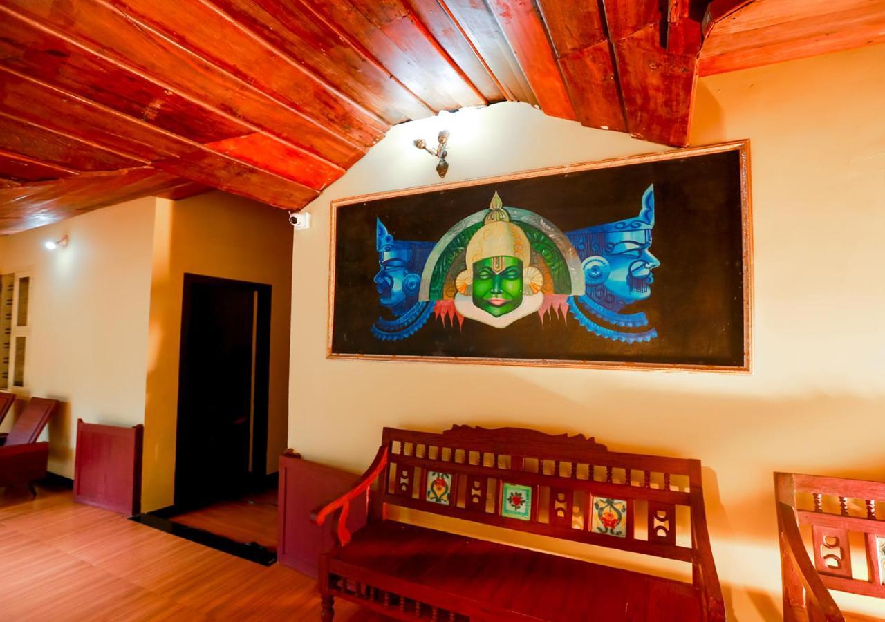 Chandragiri Wayanad Pool Bungalow By Voye Homes Vaduvanchal ภายนอก รูปภาพ