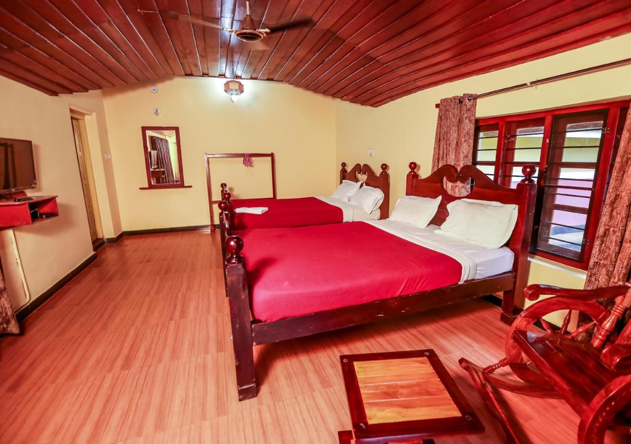 Chandragiri Wayanad Pool Bungalow By Voye Homes Vaduvanchal ภายนอก รูปภาพ