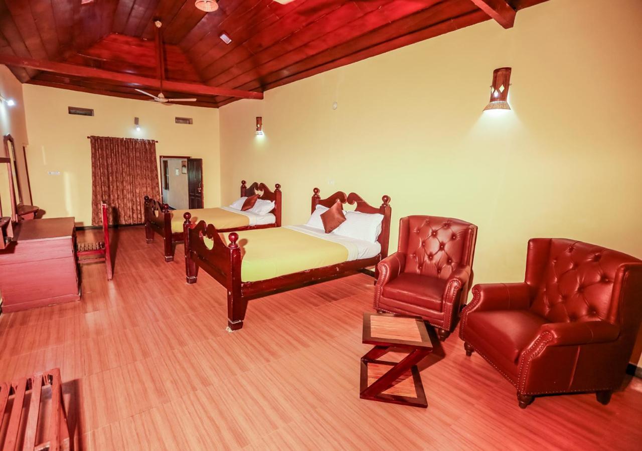 Chandragiri Wayanad Pool Bungalow By Voye Homes Vaduvanchal ภายนอก รูปภาพ