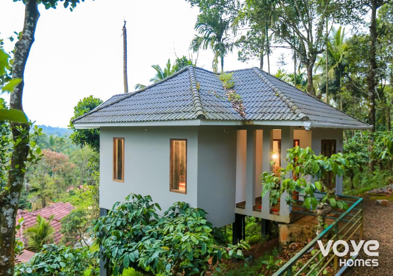 Chandragiri Wayanad Pool Bungalow By Voye Homes Vaduvanchal ภายนอก รูปภาพ