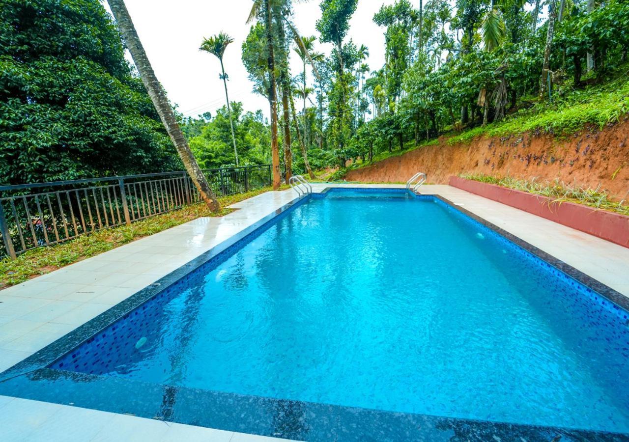 Chandragiri Wayanad Pool Bungalow By Voye Homes Vaduvanchal ภายนอก รูปภาพ